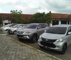 Daftar harga sewa mobil di cirebon
